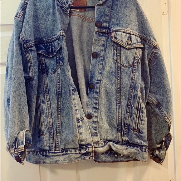 Old School Over Sized Levi Jacket - Picture 3 of 4